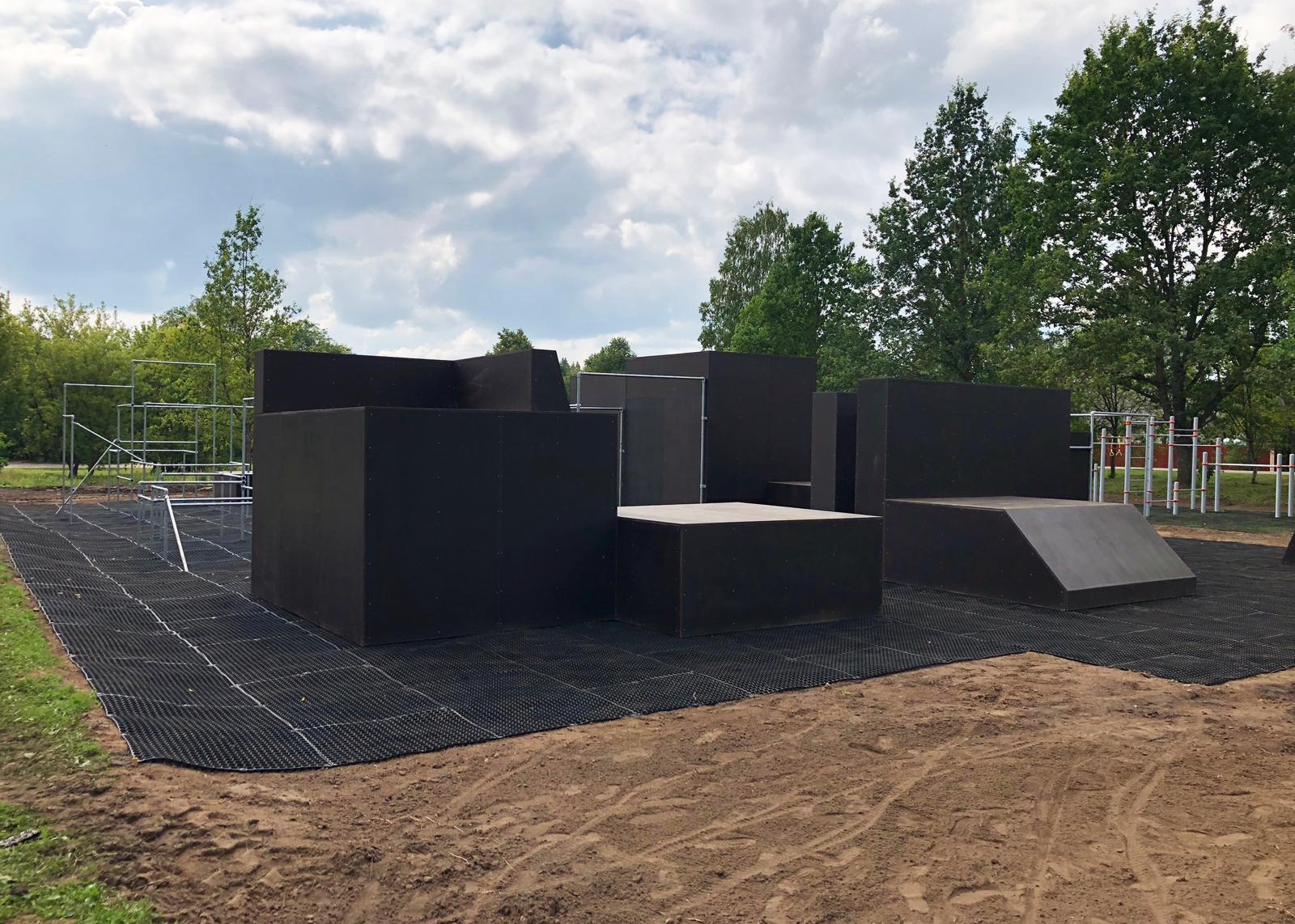 Parkour parks Vīļānos,MK Dizains